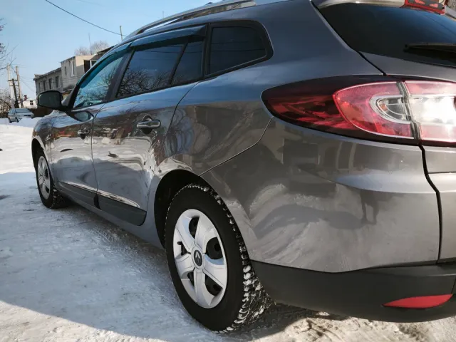 Renault Megane - фото 4