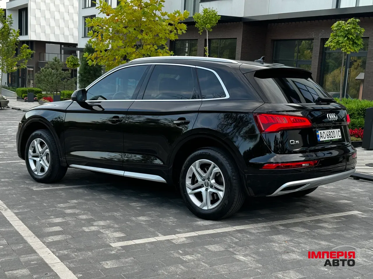 Audi Q5 - фото 9