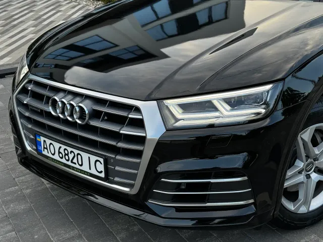 Audi Q5 - фото 5