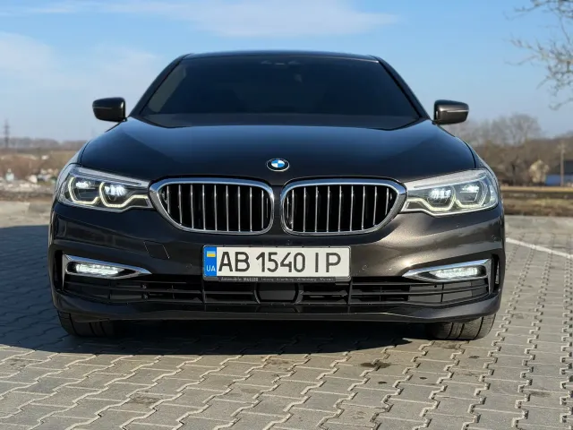 BMW 5 серії - фото 1