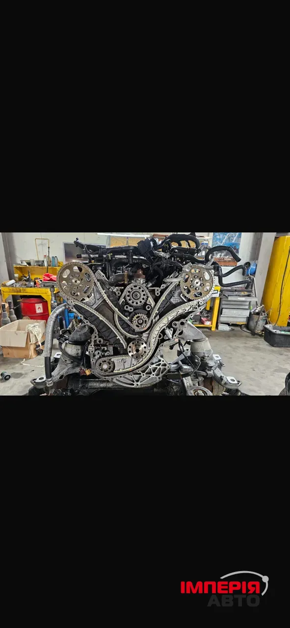 Volkswagen Touareg - фото 8