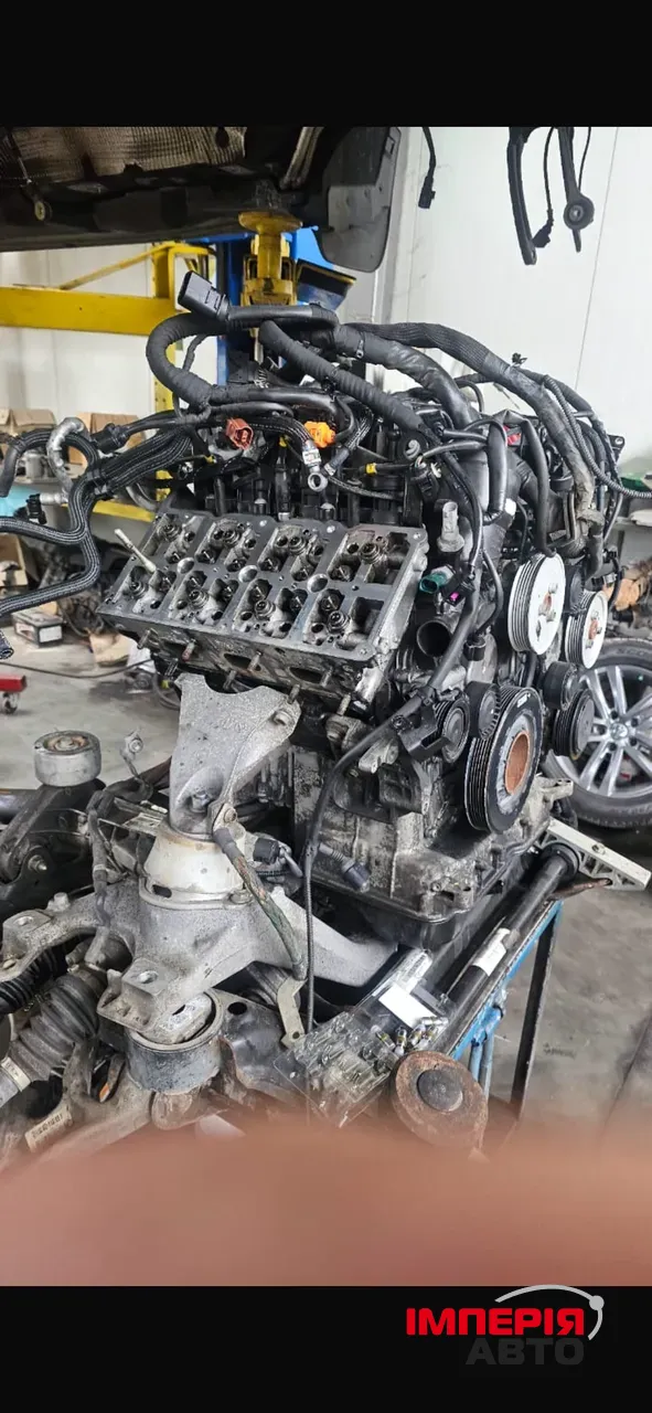 Volkswagen Touareg - фото 6