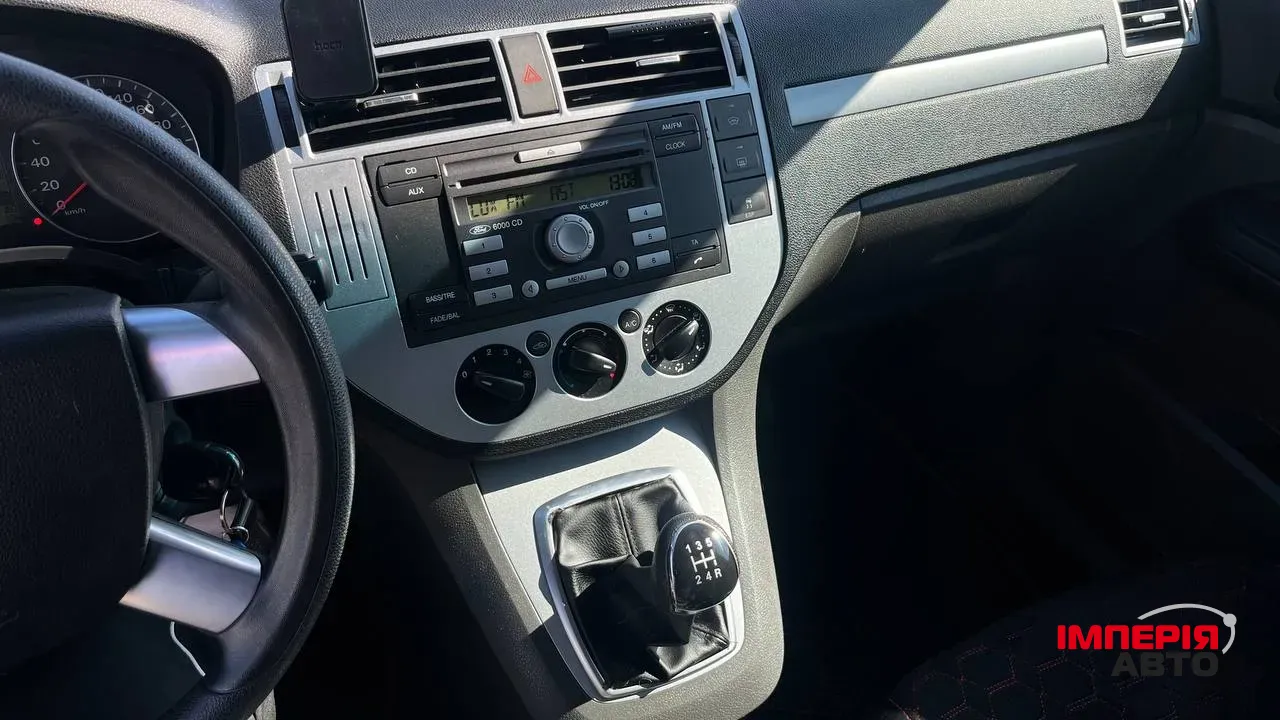 Ford C-MAX - фото 10