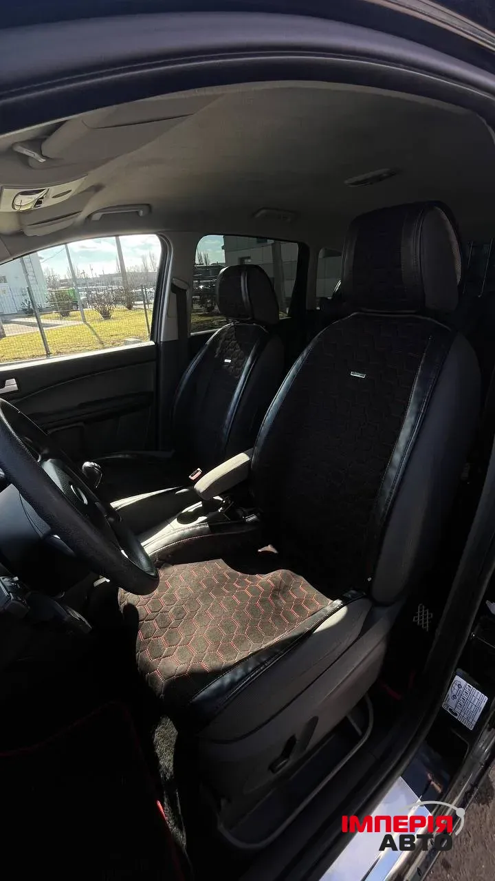 Ford C-MAX - фото 6