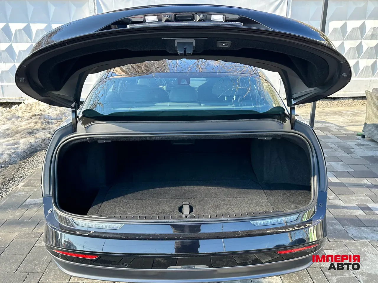 Lucid Air - фото 15