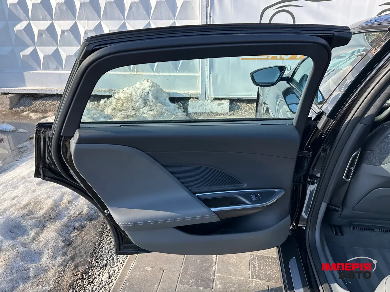 Lucid Air - фото 46