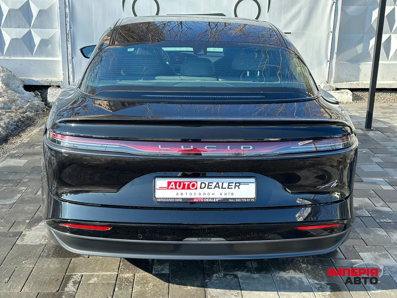 Lucid Air - фото 13