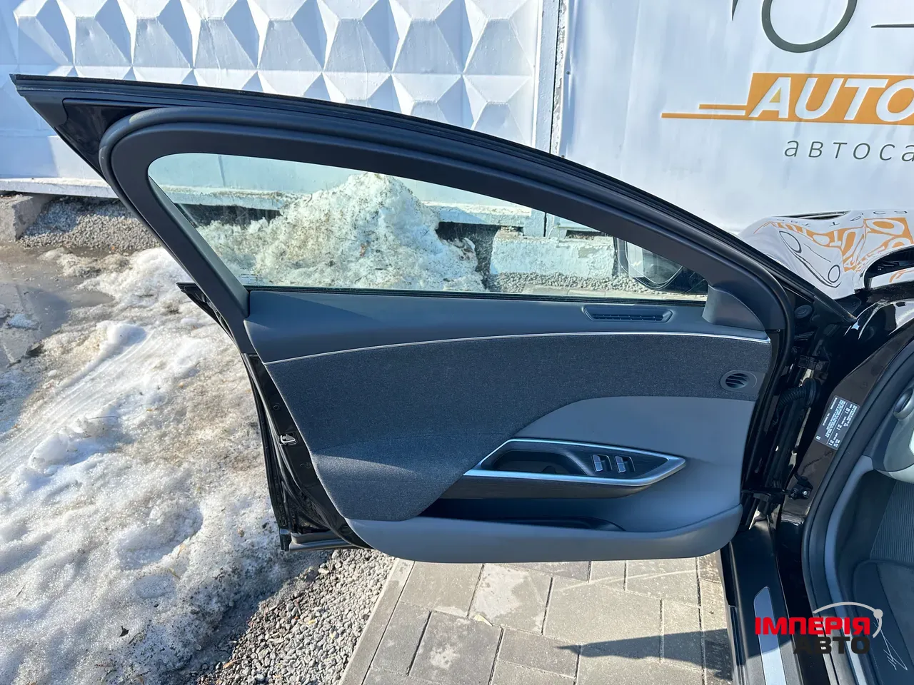 Lucid Air - фото 21