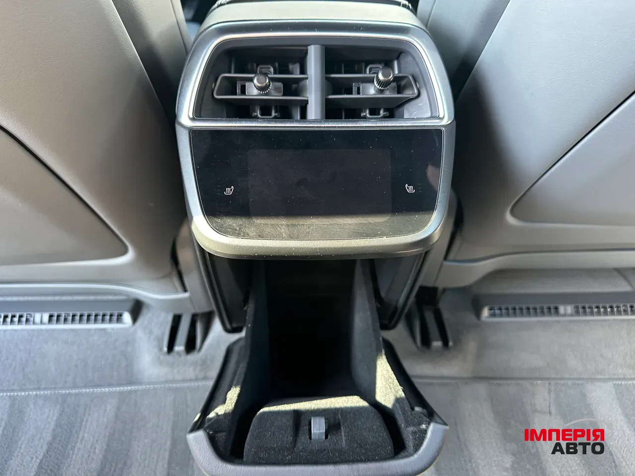 Lucid Air - фото 50