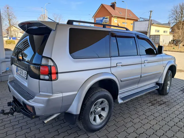 Mitsubishi Pajero Sport - фото 5