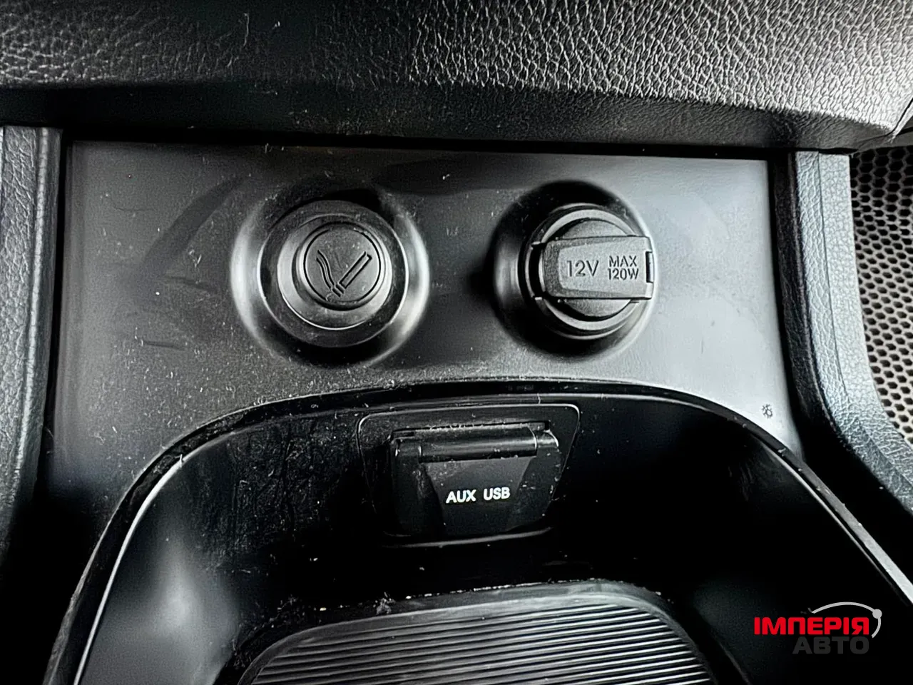 Hyundai Santa Fe - фото 24