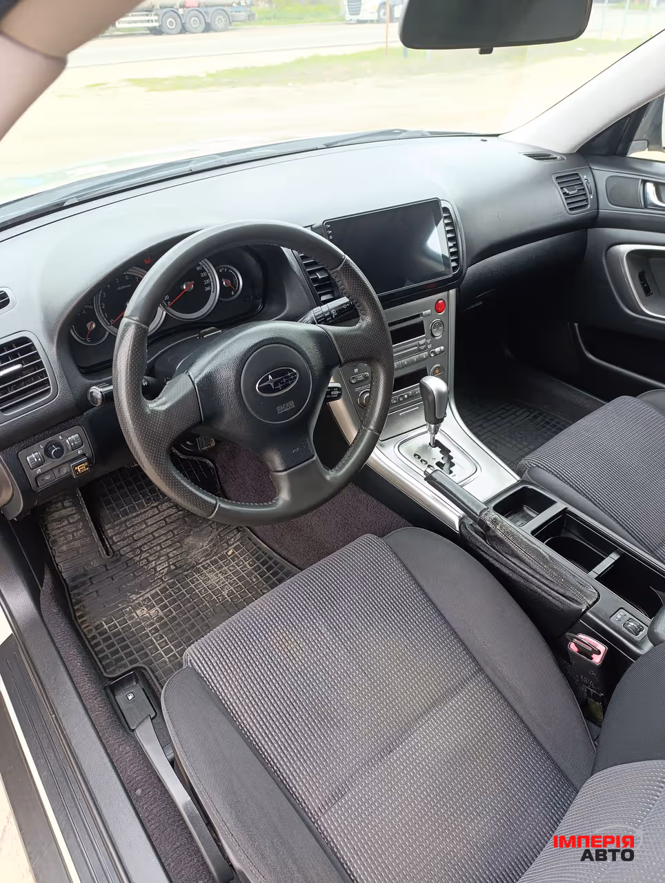 Subaru Legacy - фото 12