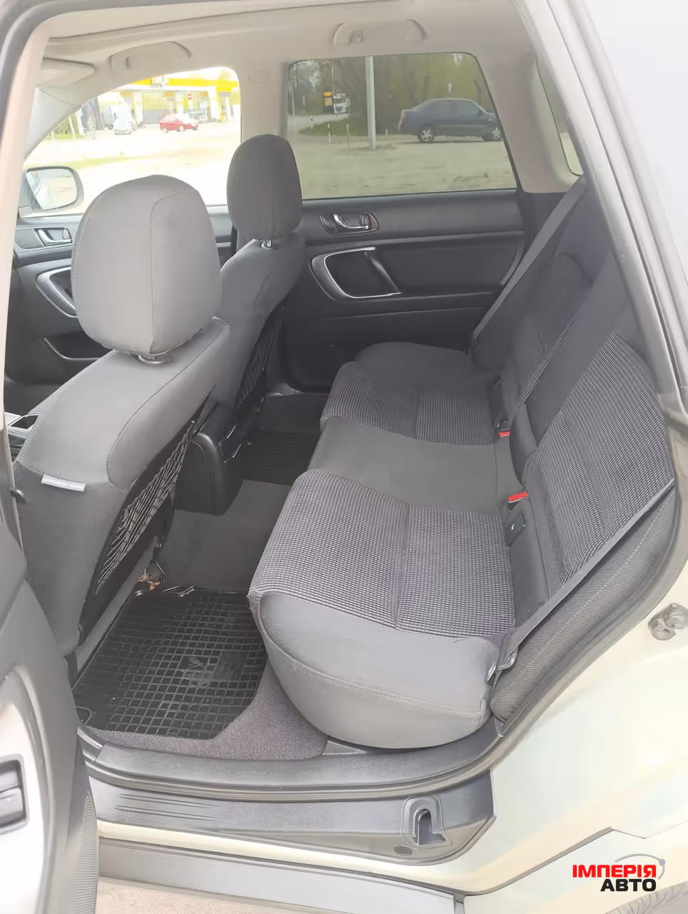 Subaru Legacy - фото 16