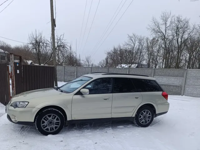 Subaru Legacy - фото 5