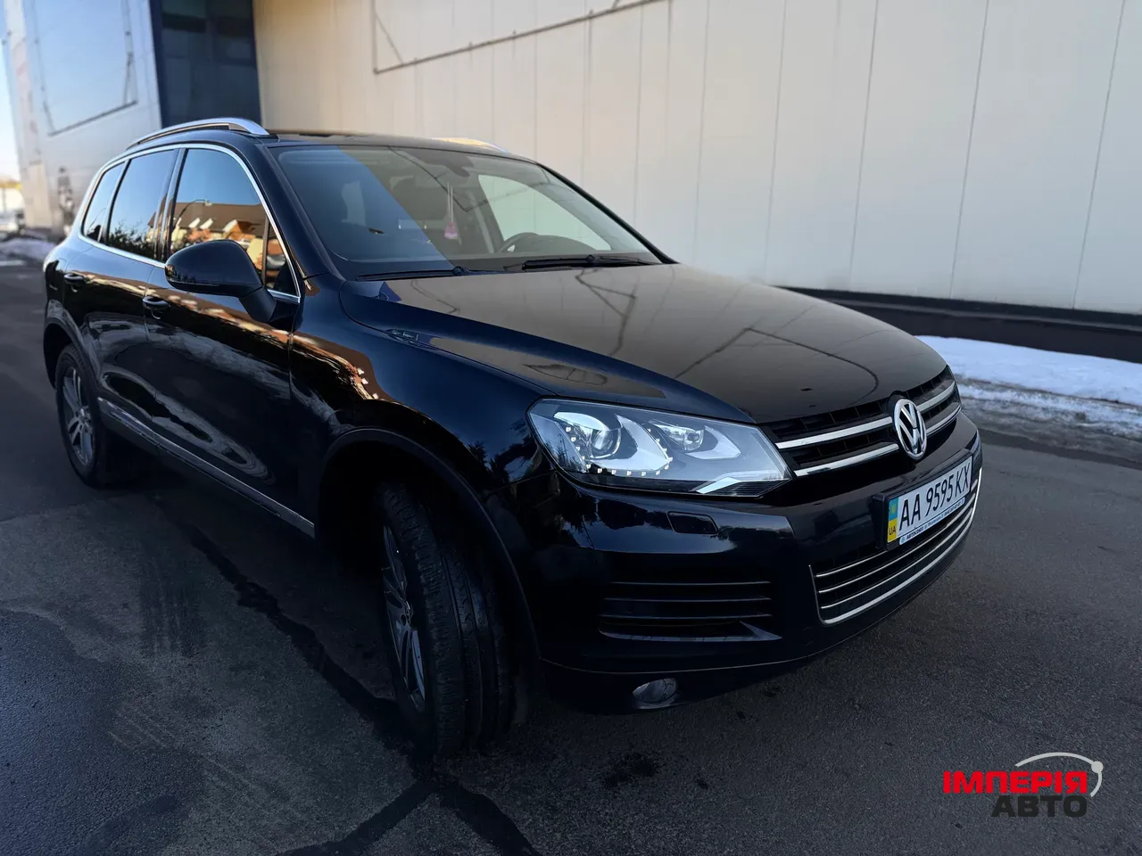 Volkswagen Touareg - фото 11
