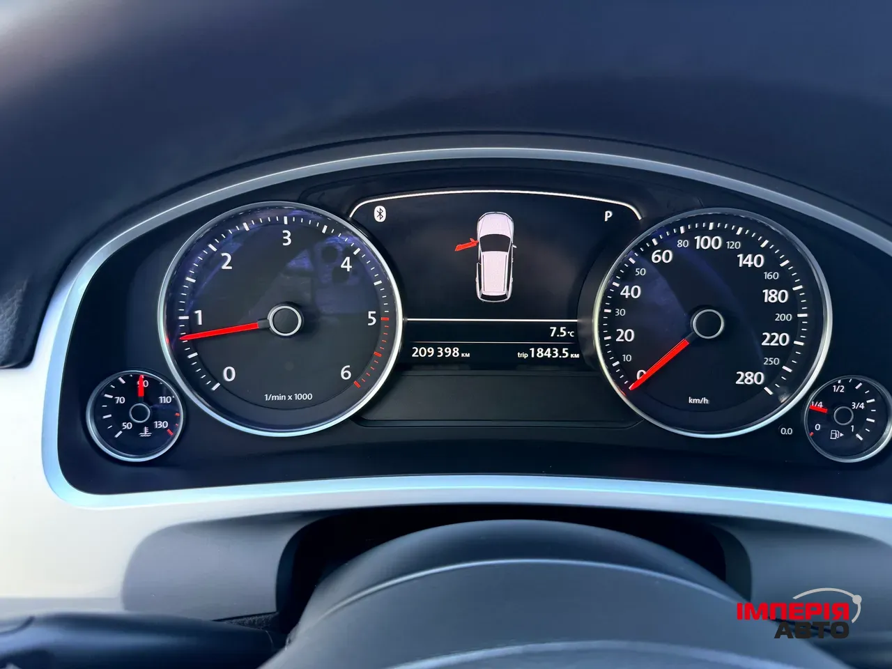 Volkswagen Touareg - фото 21