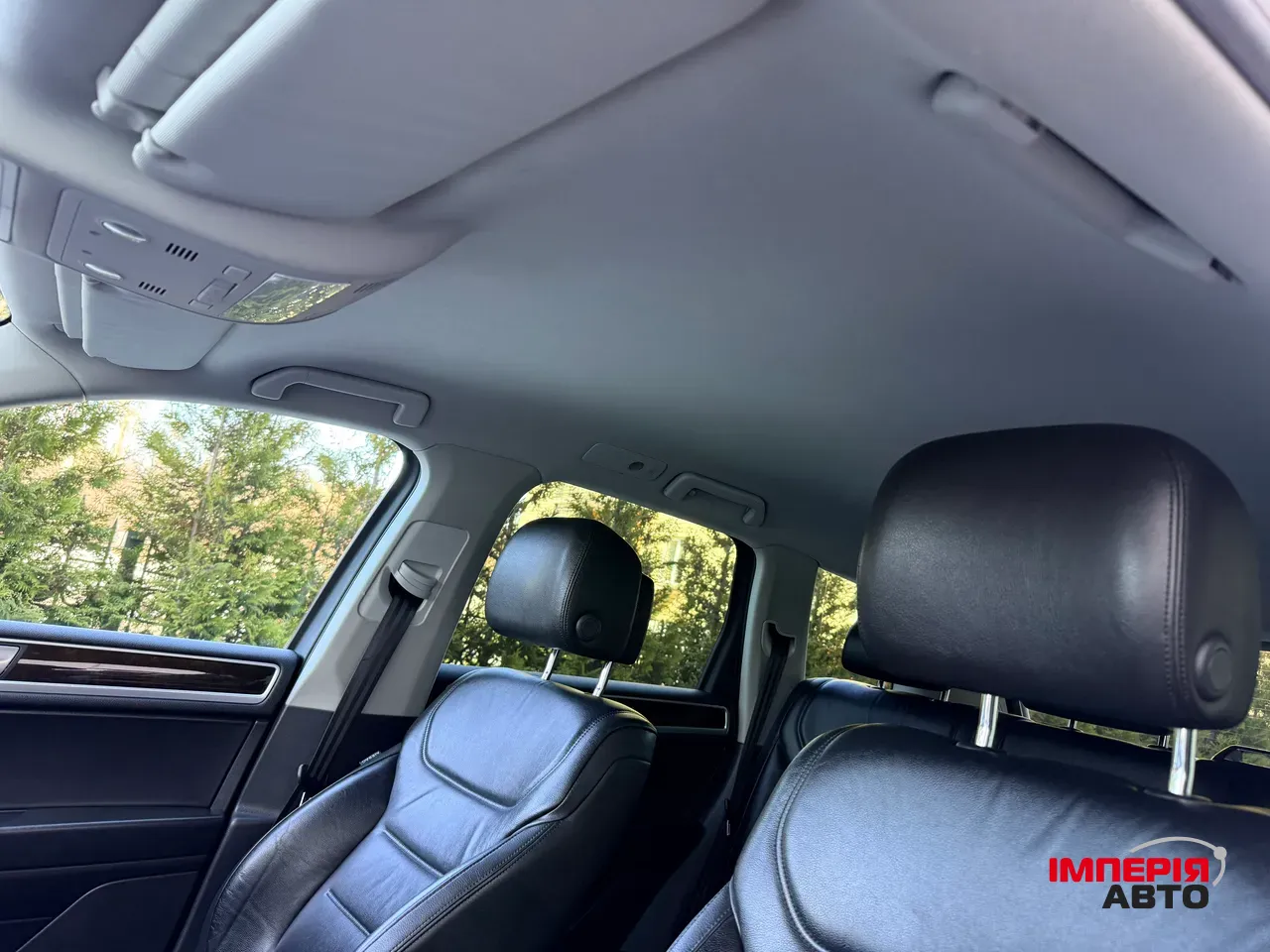 Volkswagen Touareg - фото 25