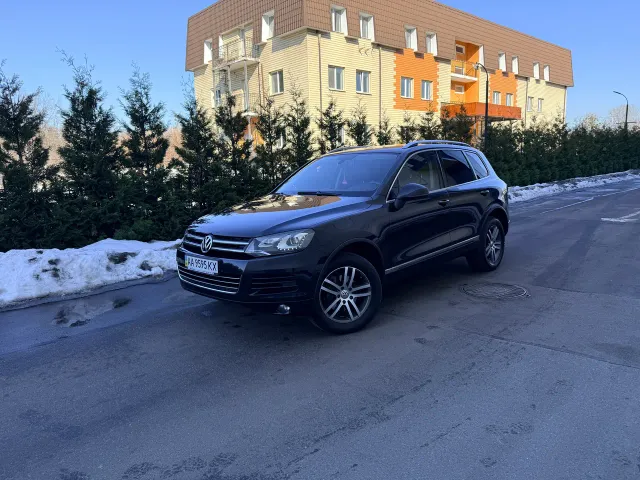 Volkswagen Touareg - фото 2