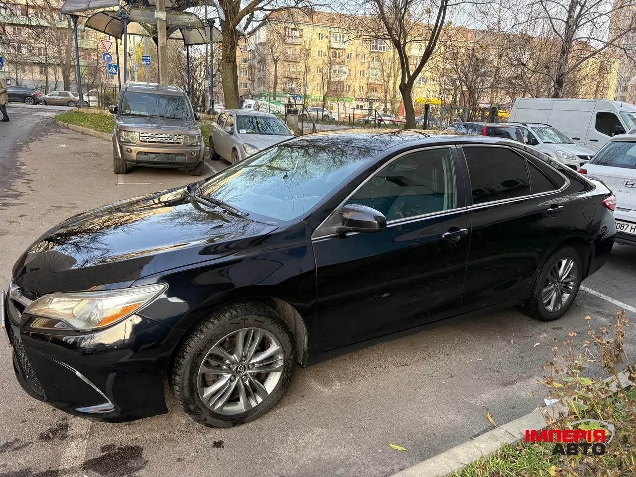 Toyota Camry - фото 3