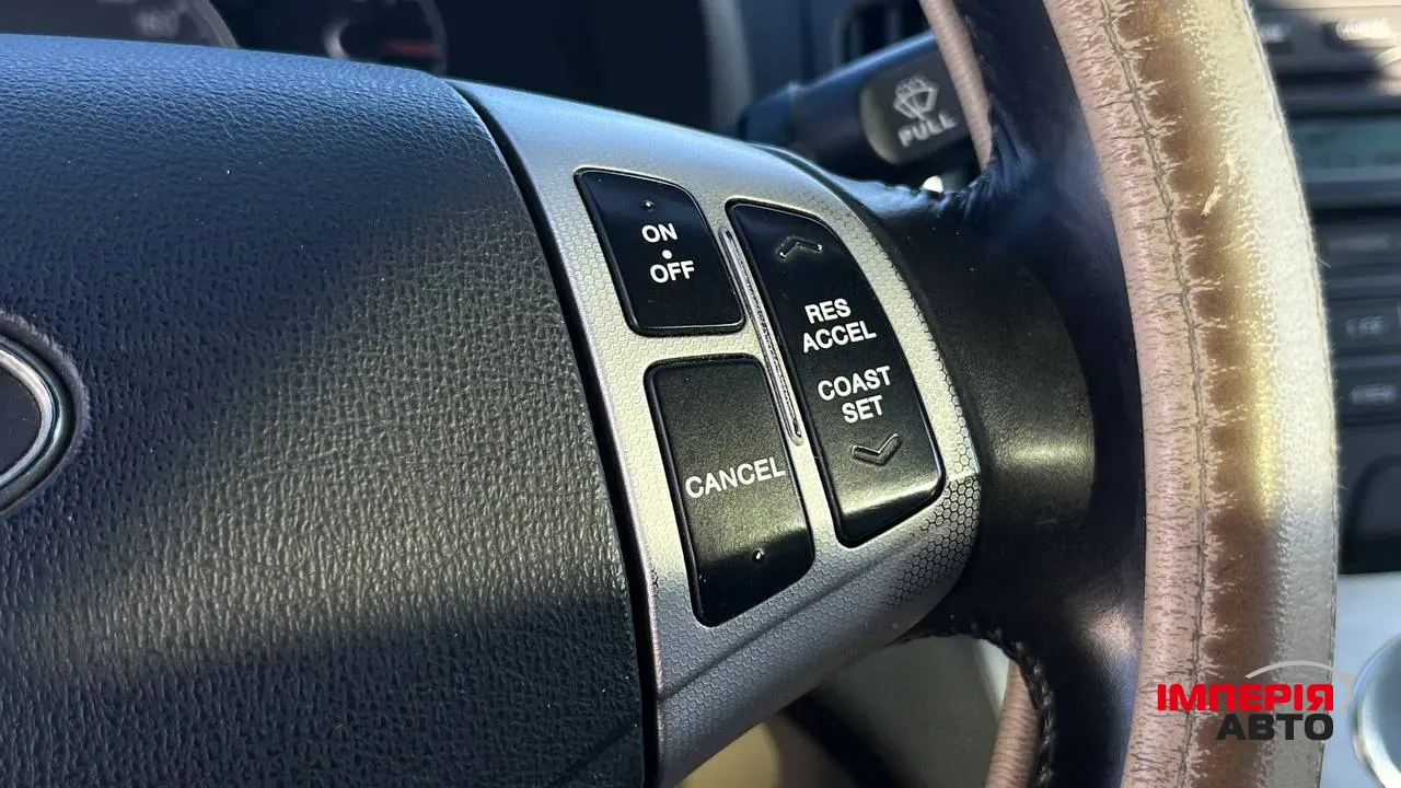 Hyundai Elantra - фото 11