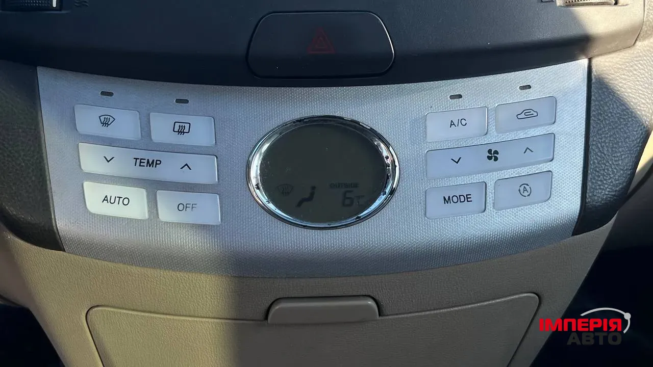 Hyundai Elantra - фото 12