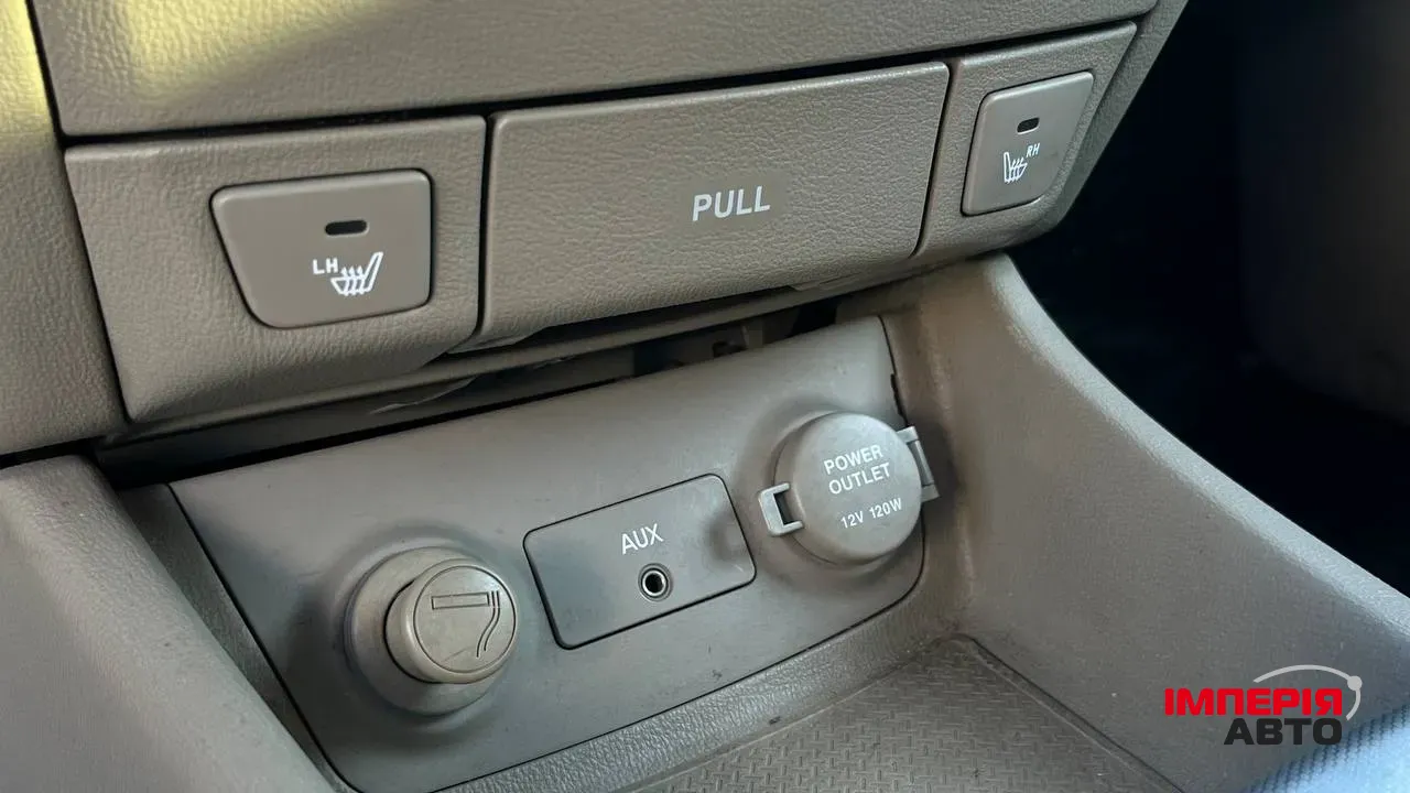 Hyundai Elantra - фото 13