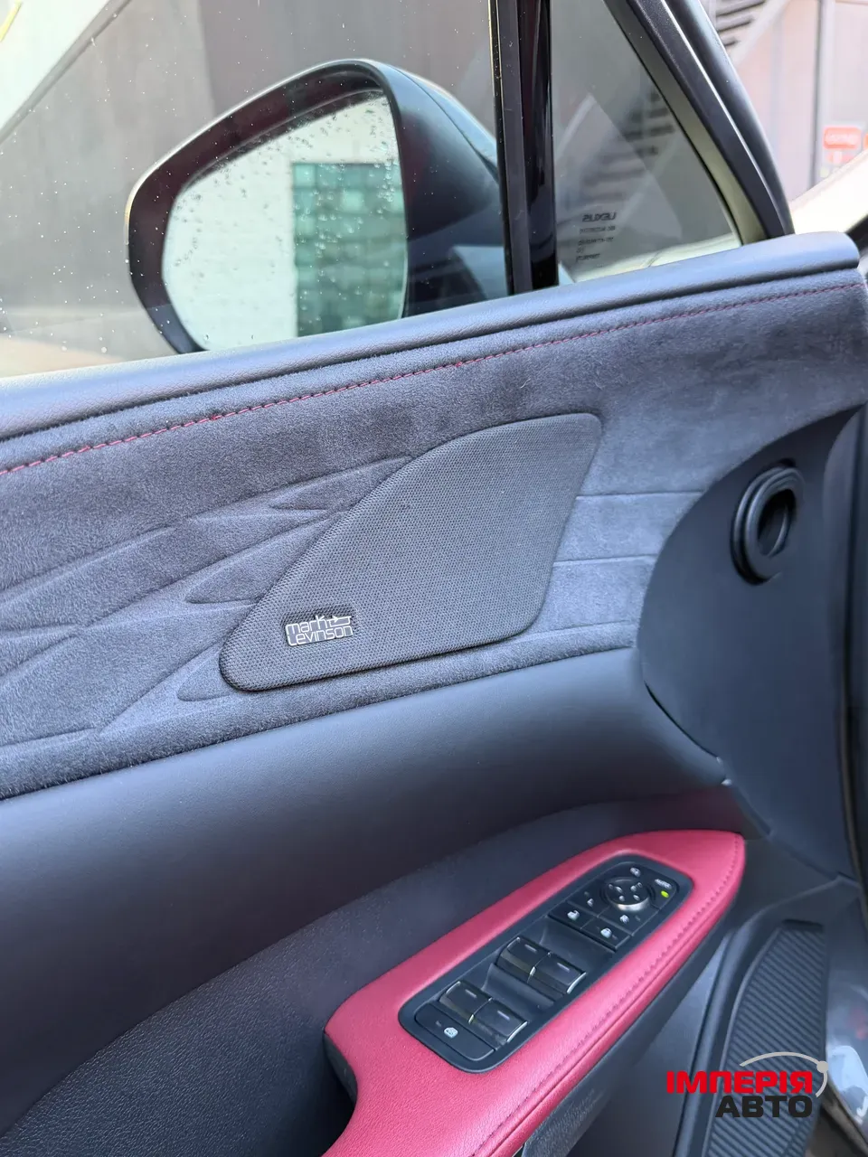 Lexus RX - фото 17