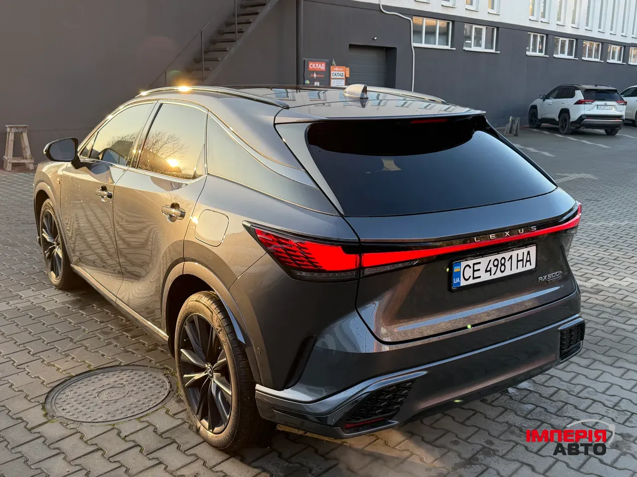 Lexus RX - фото 2