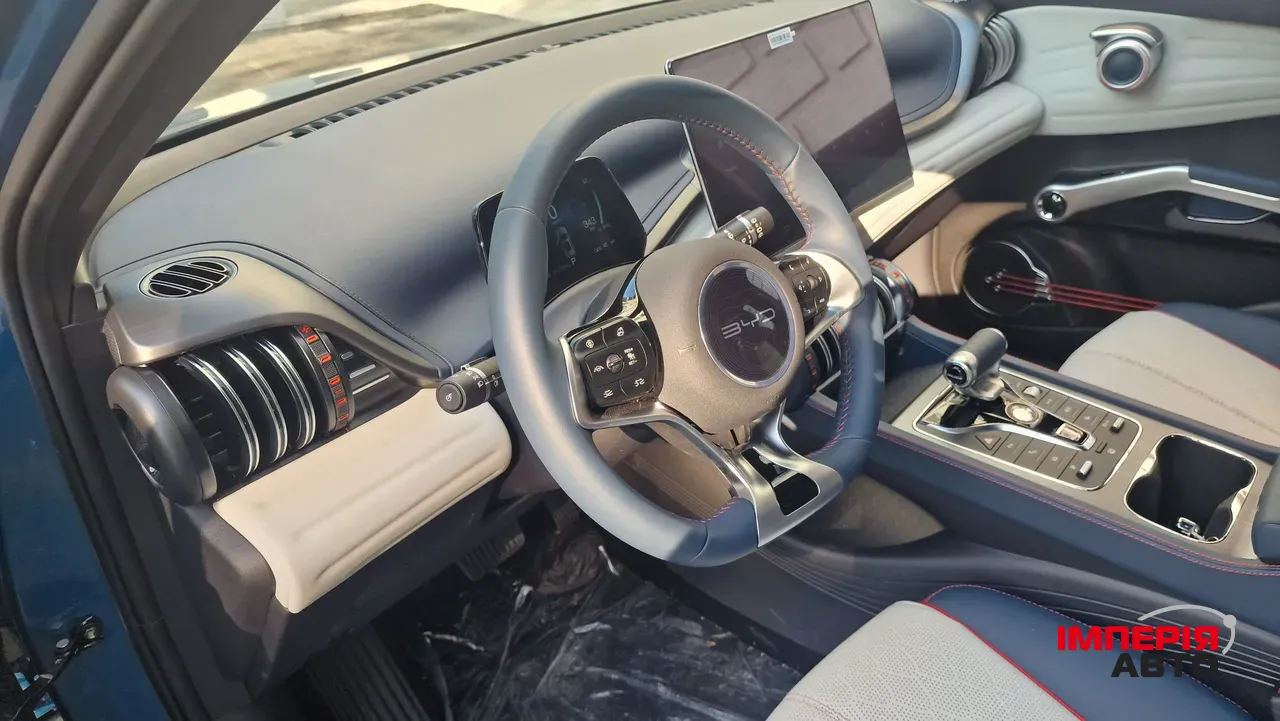 BYD Atto 3 - фото 11