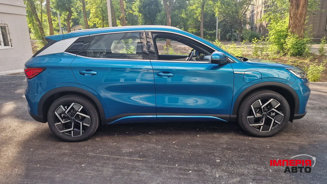 BYD Atto 3 - фото 7