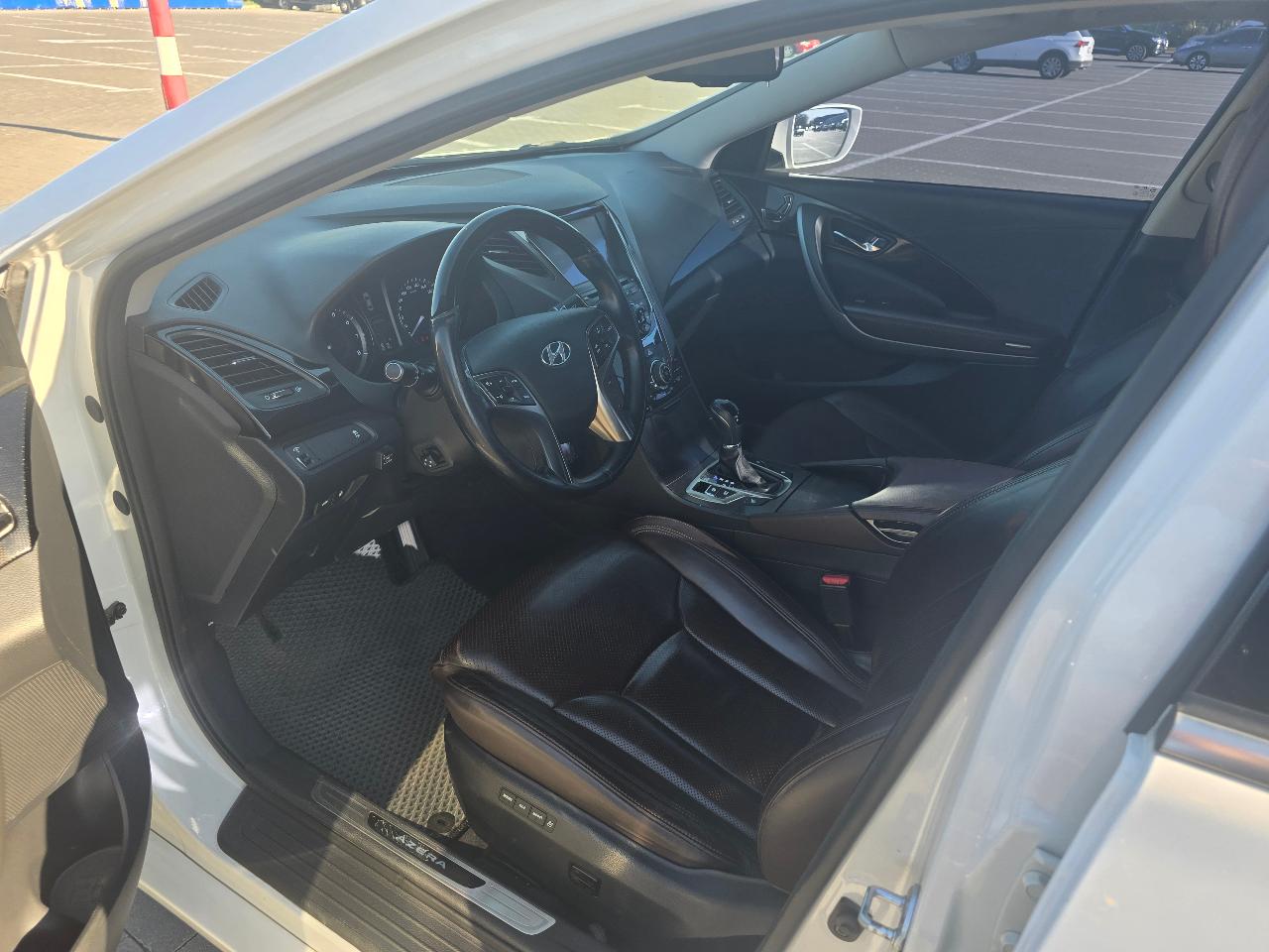 Hyundai Azera - фото 9