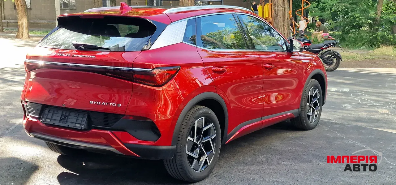BYD Atto 3 - фото 11