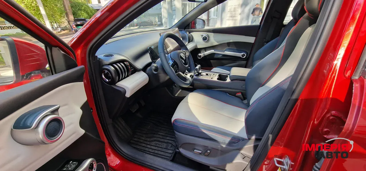 BYD Atto 3 - фото 20