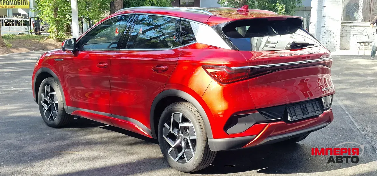 BYD Atto 3 - фото 6