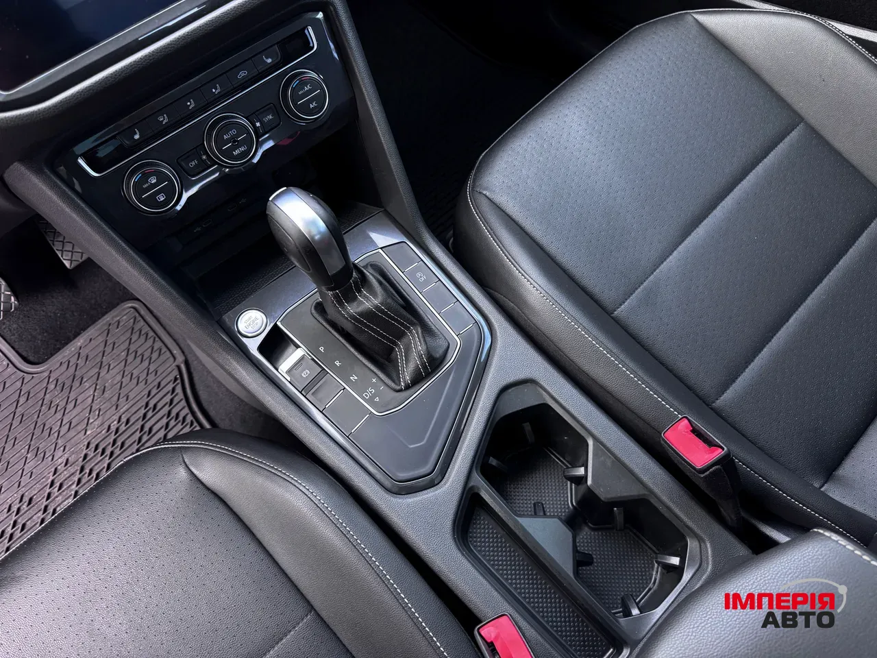 Volkswagen Tiguan - фото 21