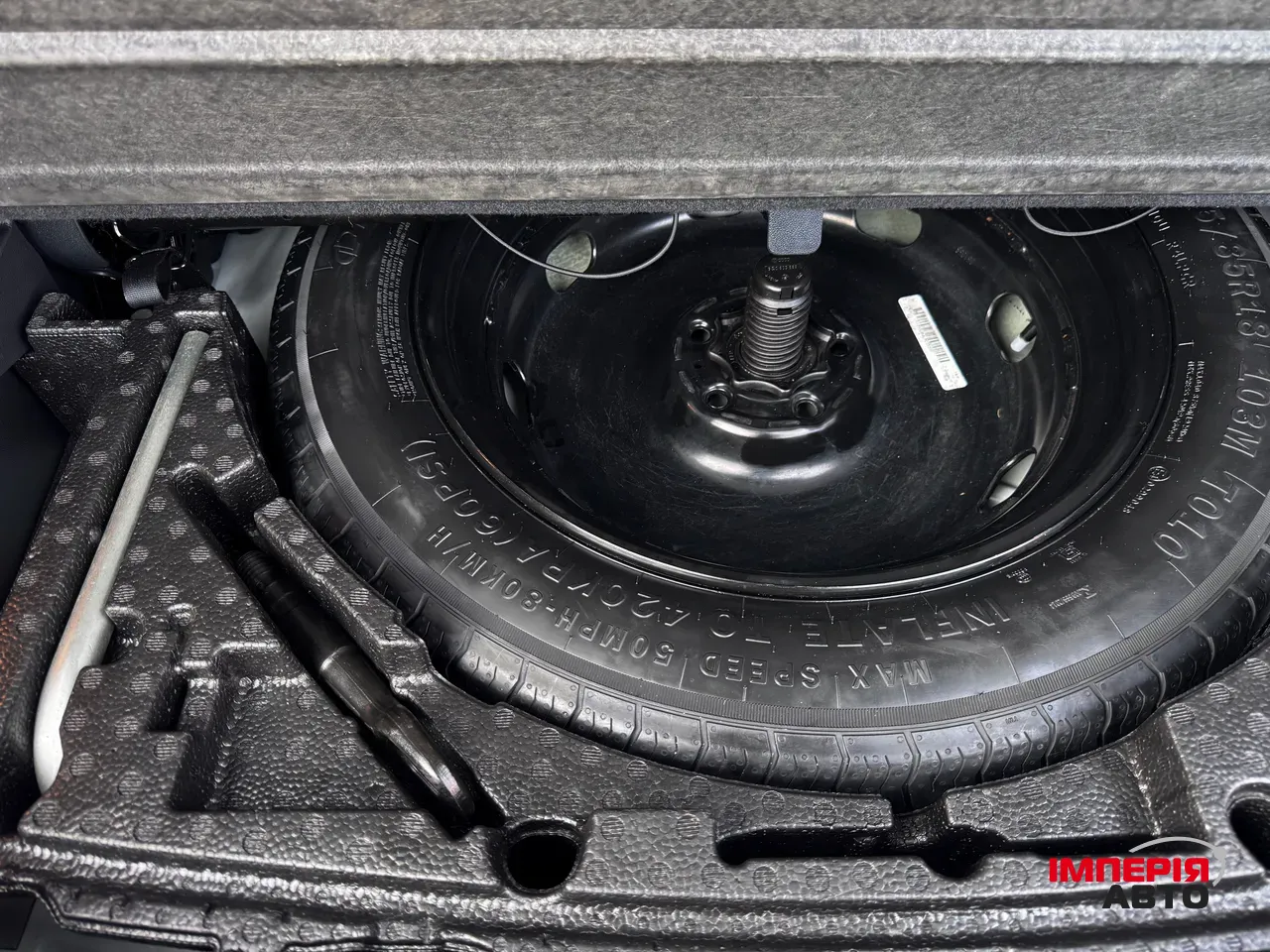 Volkswagen Tiguan - фото 32