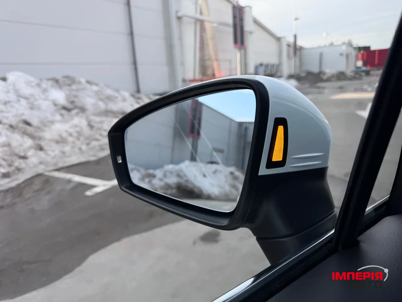 Volkswagen Tiguan - фото 39