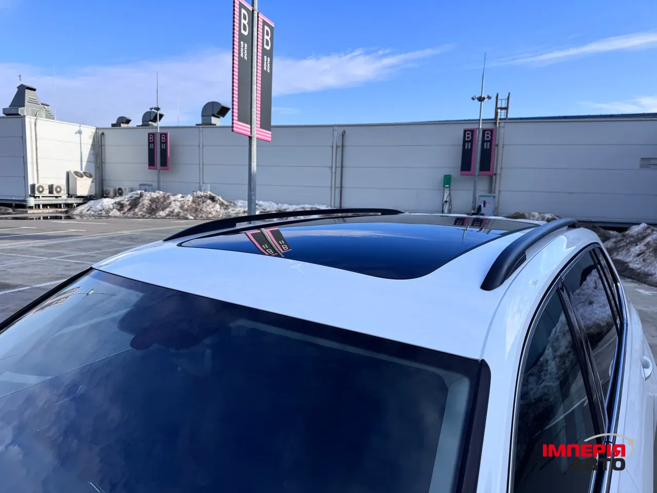 Volkswagen Tiguan - фото 37