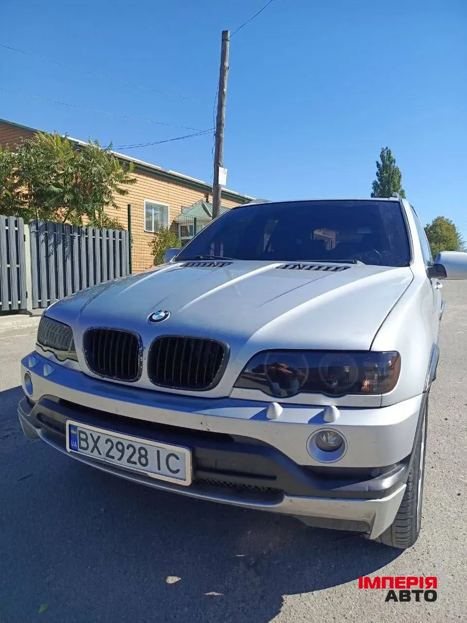 BMW X5 - фото 1