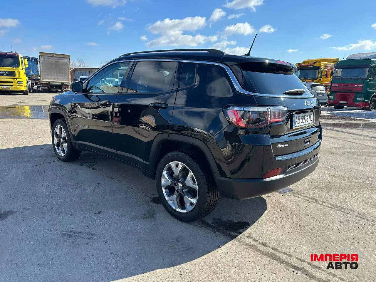 Jeep Compass - фото 6