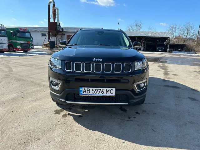 Jeep Compass - фото 2