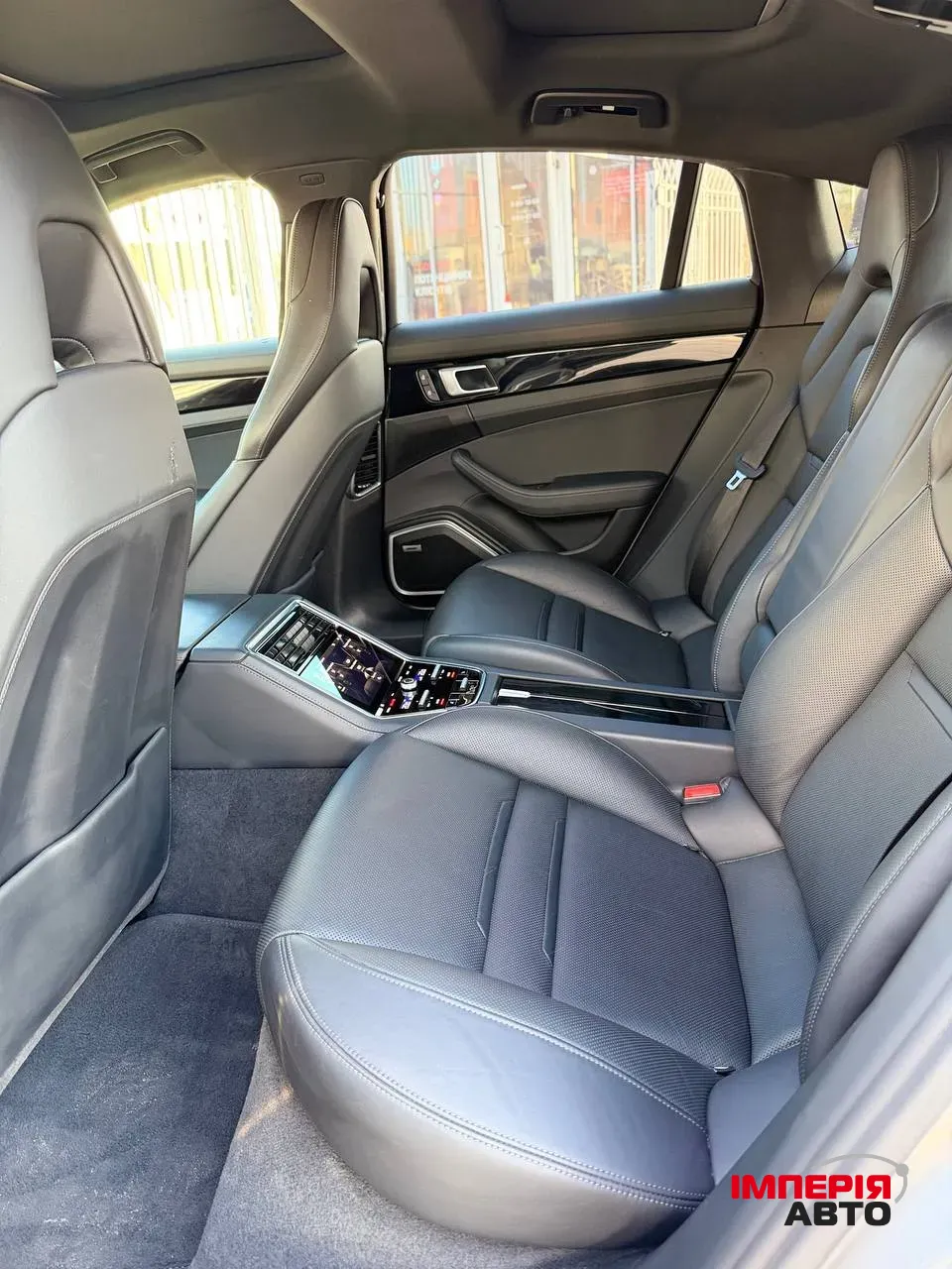 Porsche Panamera - фото 12