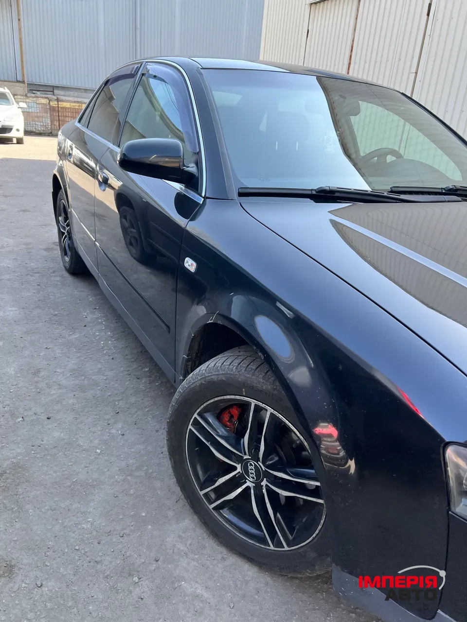 Audi A4 - фото 2