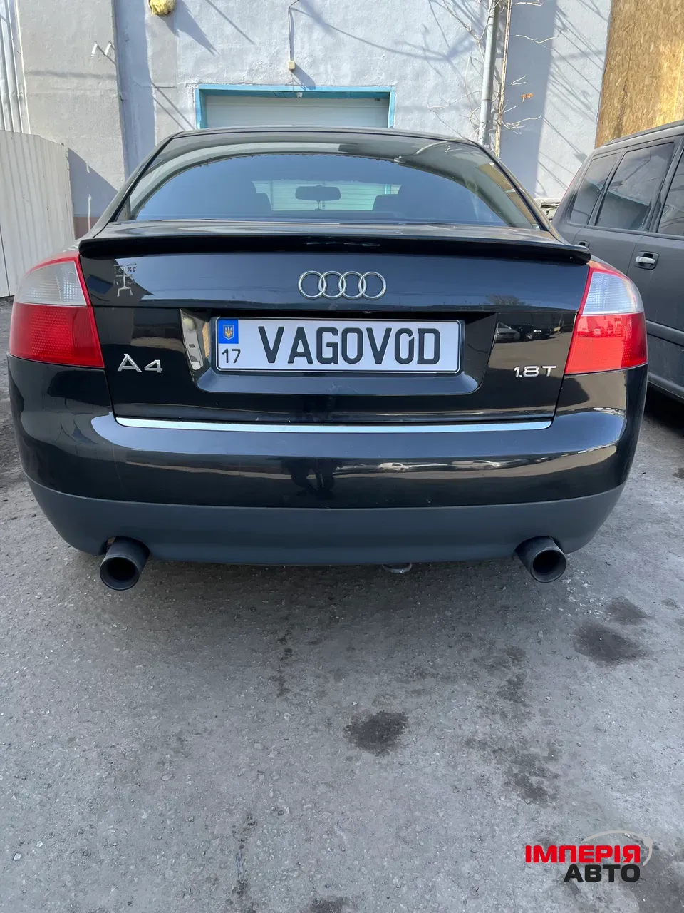 Audi A4 - фото 4