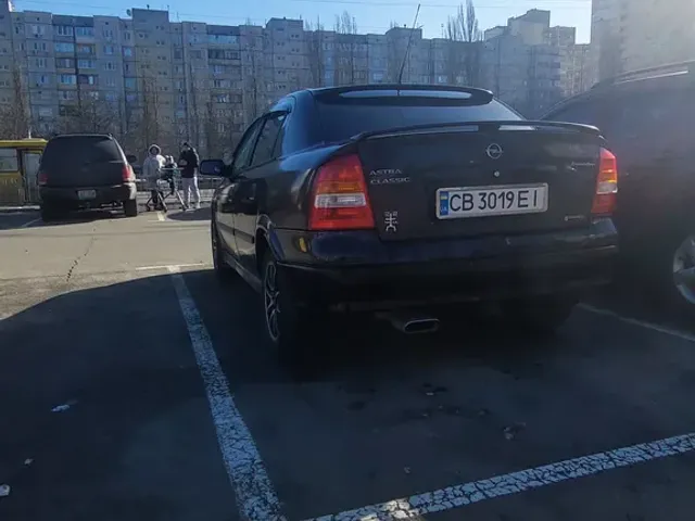 Opel Astra - фото 5