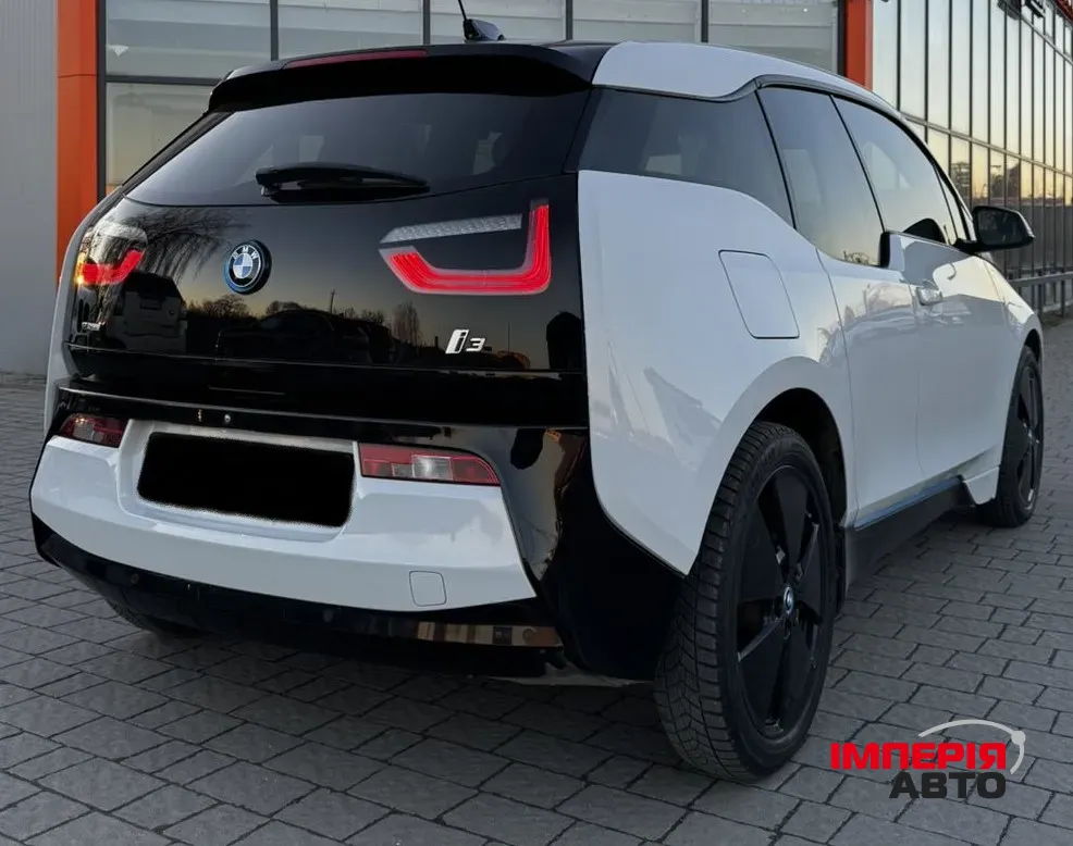 BMW i3 - фото 3