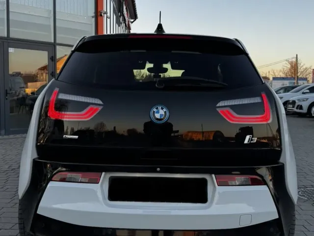 BMW i3 - фото 4