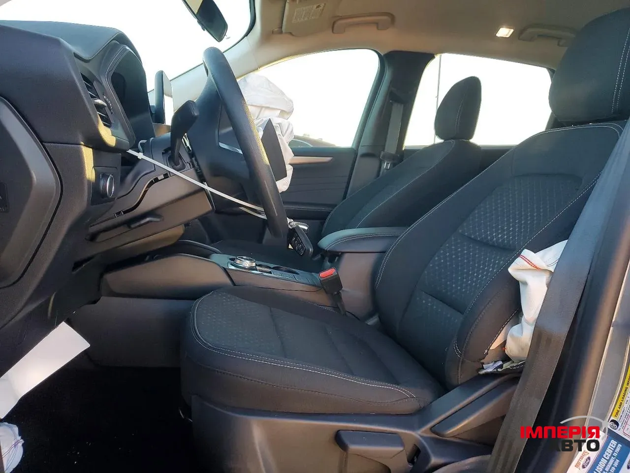 Ford Escape - фото 6