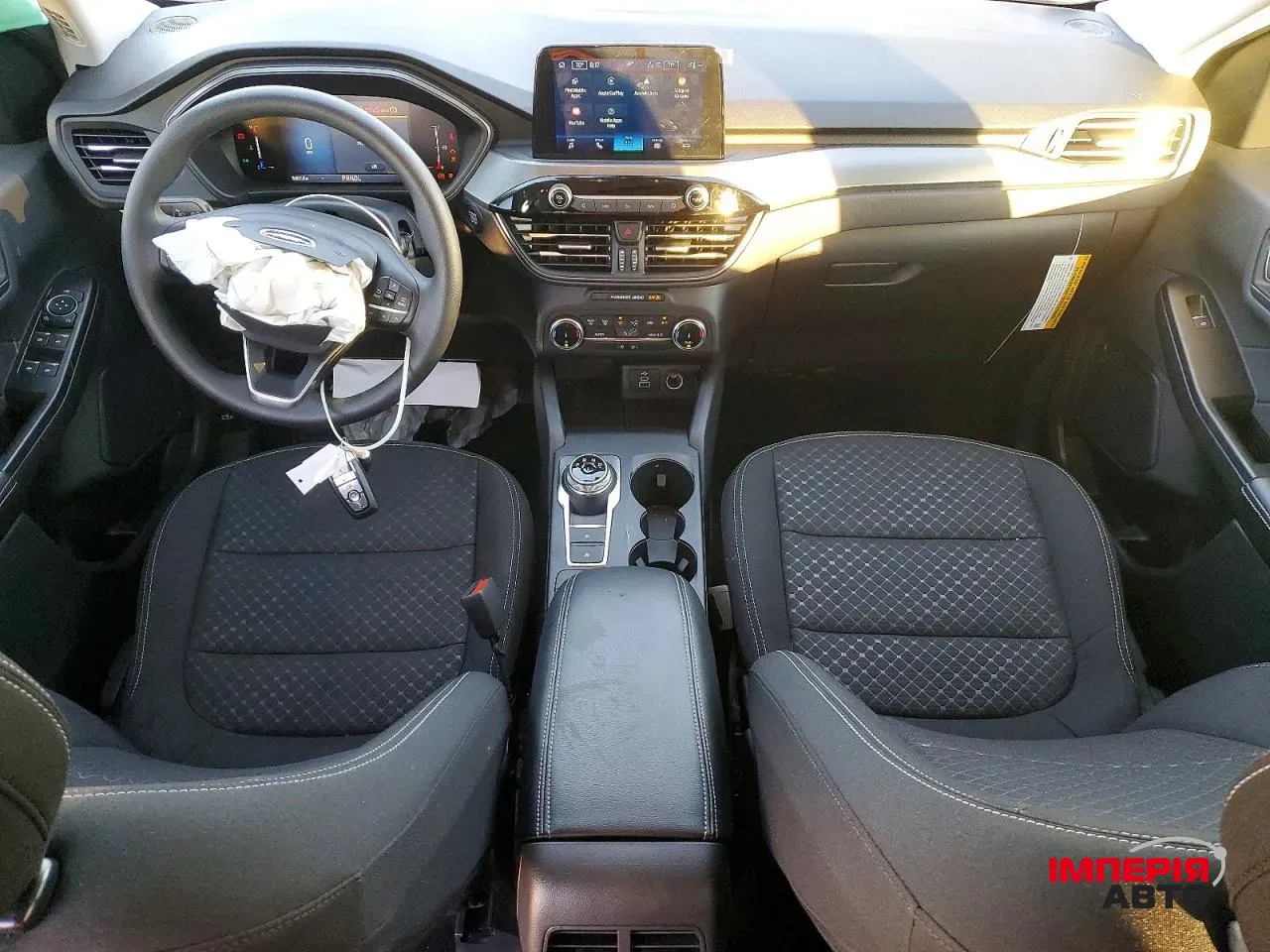 Ford Escape - фото 7