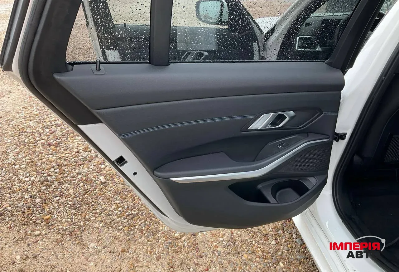 BMW 3 серії - фото 19